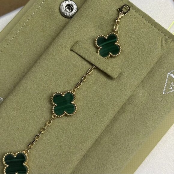 Authentic Van Cleef & Arpels Vintage Alhambra Bracelet - Picture 2 of 15